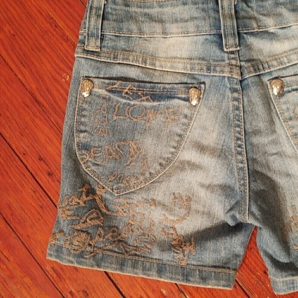 M-Soft Jeans Embroidered Denim Shorts Sz 27 - Picture 10 of 14
